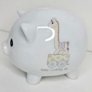 Precious moments 4" mini pig piggy bank with giraffe that says "keep looking up"